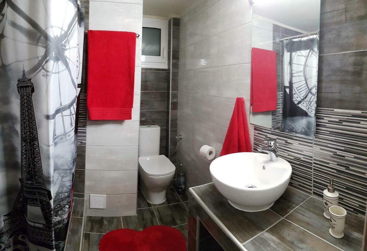 Betty'S Central Apartment Alexandroupoli Esterno foto